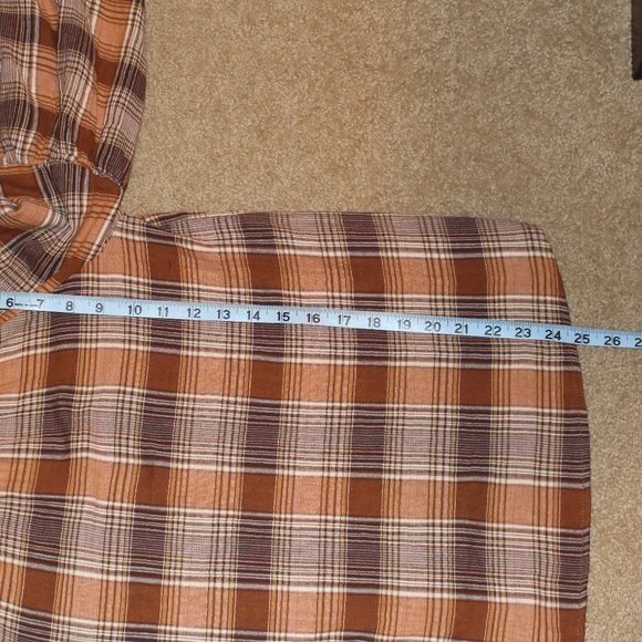 Universal Thread Plaid Top - Sz Small - Picture 4 of 4